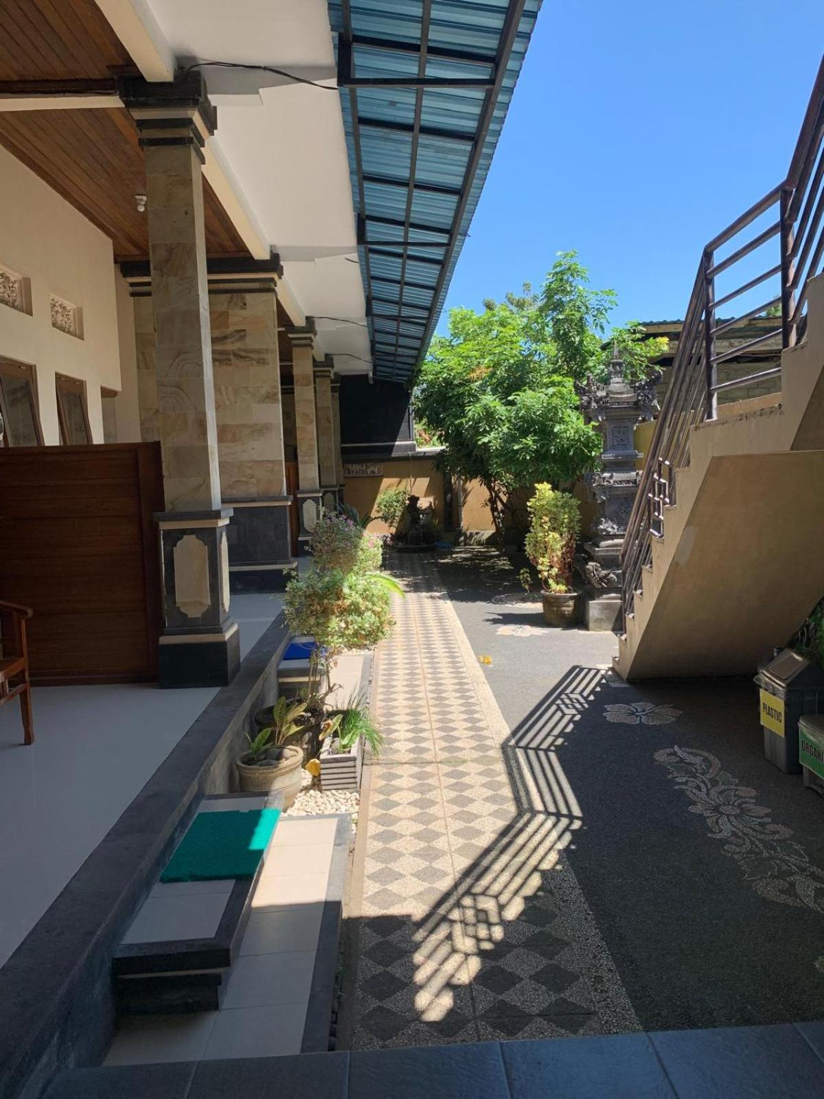 Jepun Inn Padangbai  Dış mekan fotoğraf